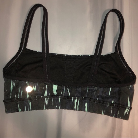 Lululemon Straight Up Bra size 6 - Picture 3 of 7